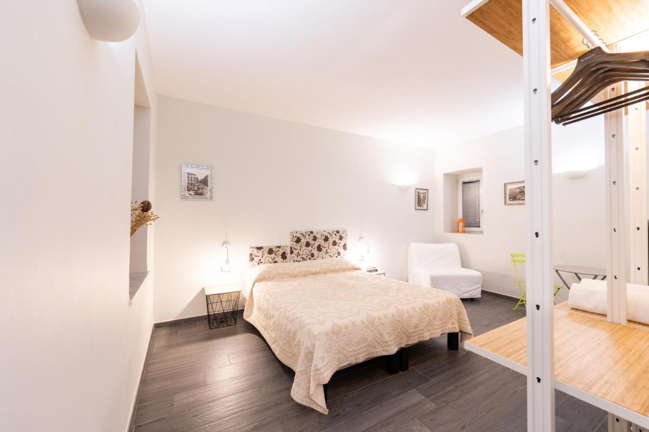 Bien-Bi Bed & Breakfast Napoli Bagian luar foto