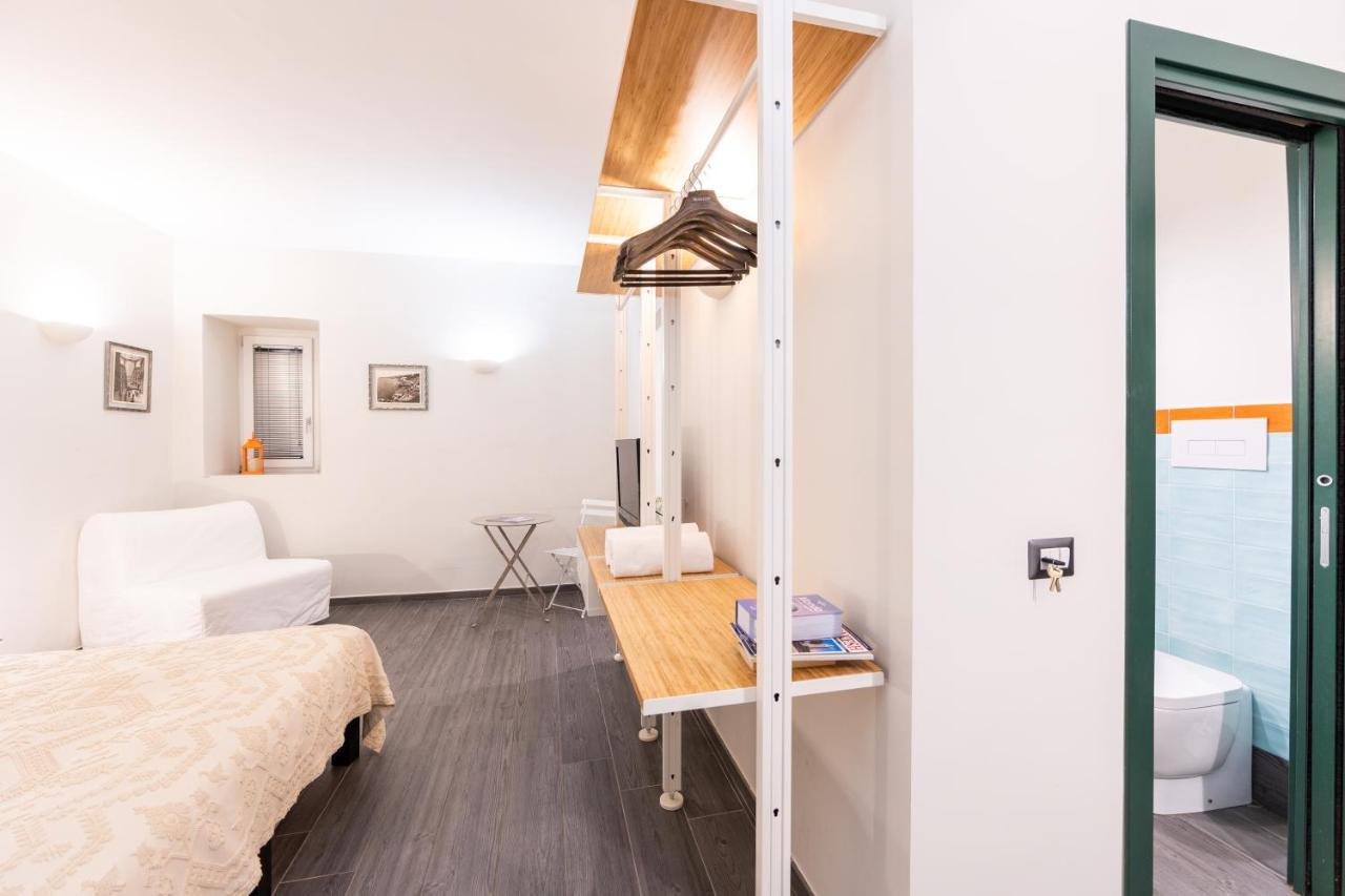 Bien-Bi Bed & Breakfast Napoli Bagian luar foto