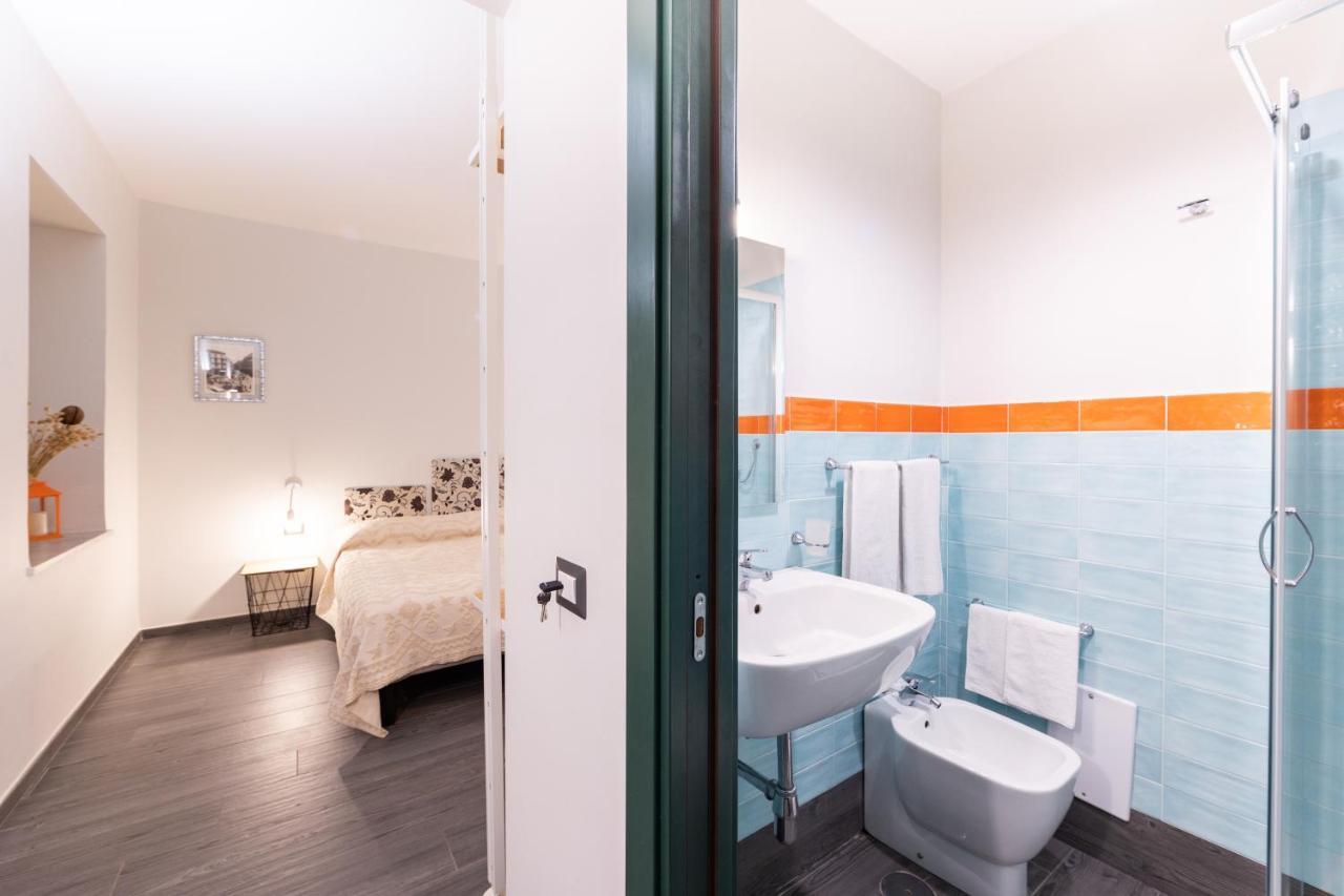 Bien-Bi Bed & Breakfast Napoli Bagian luar foto
